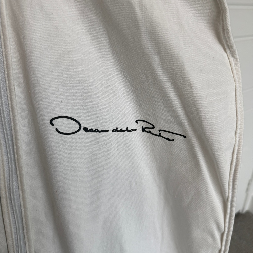 Oscar de la Renta Black Strapless Gown - Picture 10 of 13
